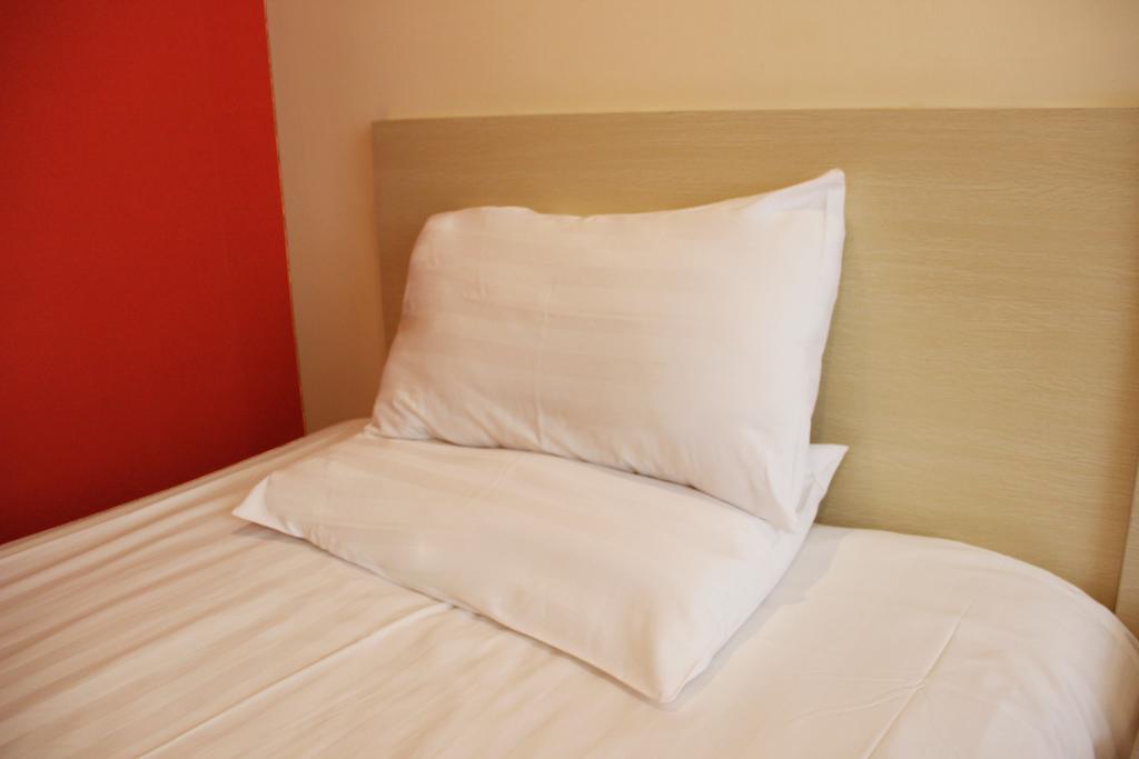 Hanting Hotel Shenyang Zhongshan Square Exterior photo